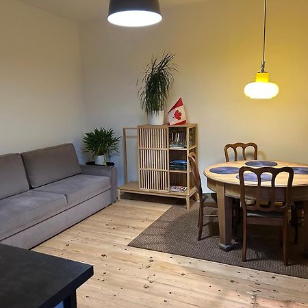 Sisters Beach Apartments Лиепая Экстерьер фото