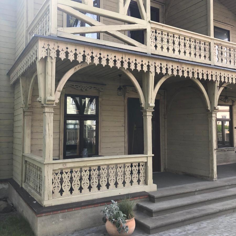 Sisters Beach Apartments Лиепая Экстерьер фото
