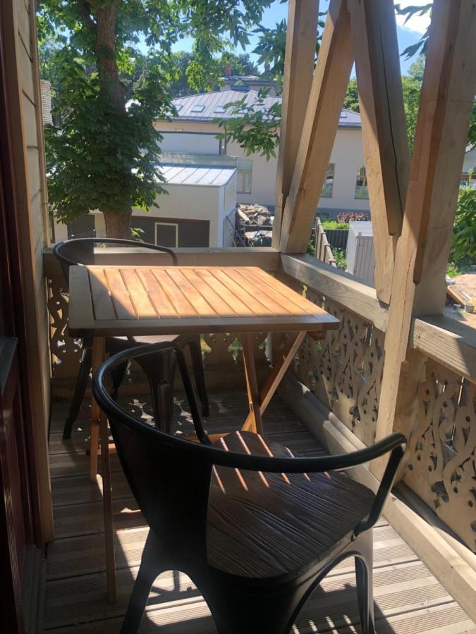 Sisters Beach Apartments Лиепая Экстерьер фото